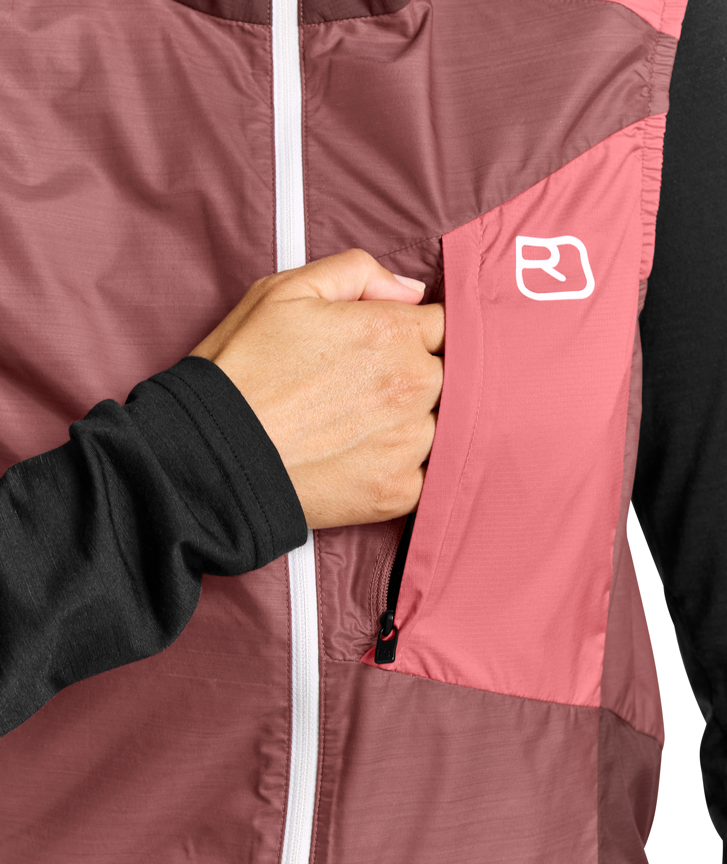 60012-34701-WINDBREAKER_VEST_W_mountain_rose-D-01.jpg 60012-34701-WINDBREAKER_VEST_W_mountain_rose-D-01.jpg