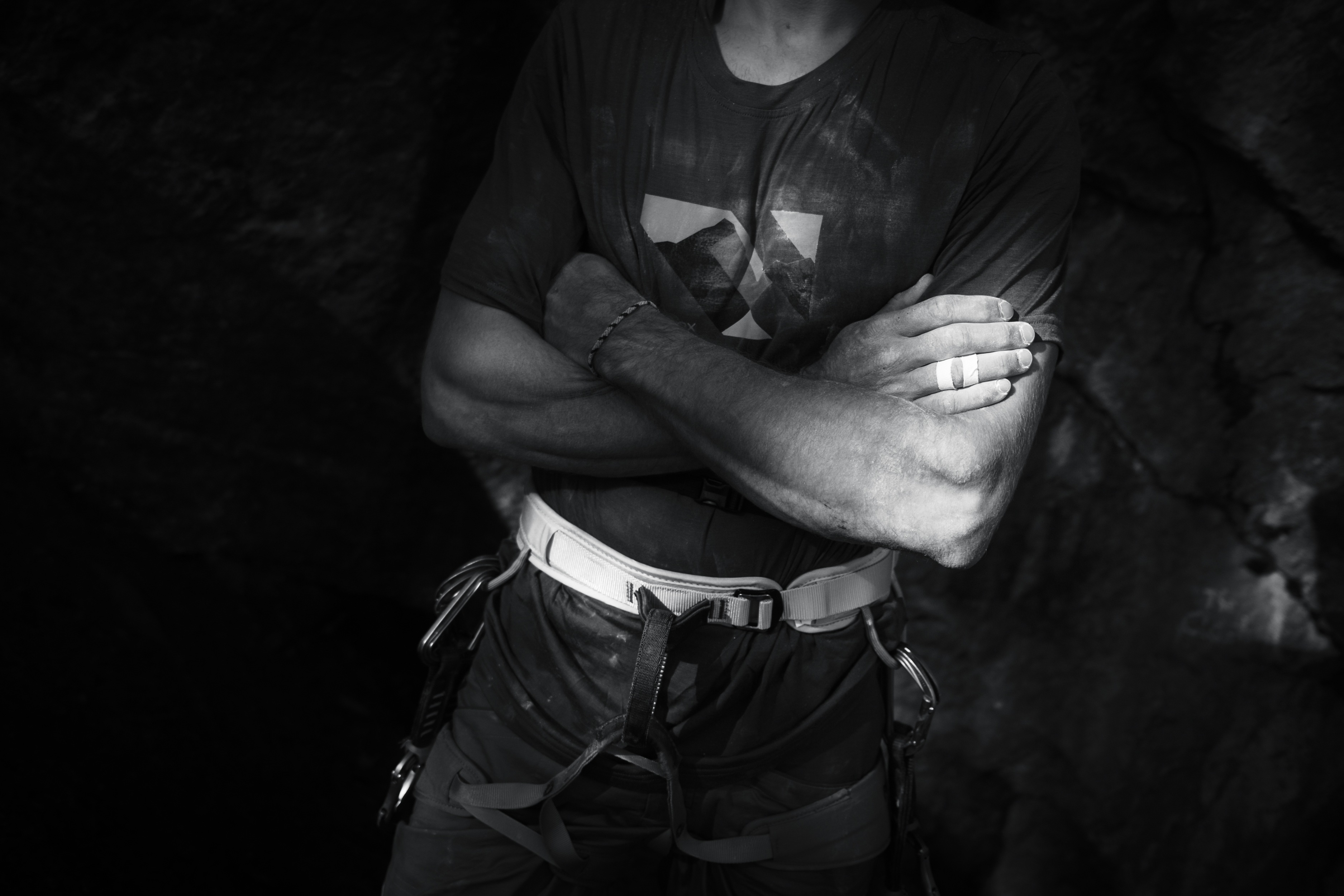 DSF7716_CLIMBING_SS25_Niederthai tztal_MaxDraeger_MedRes Finger, Person, Adult, Male, Man