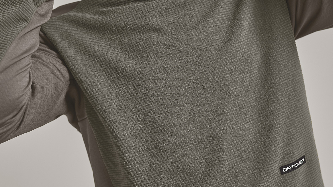 Clothing, T-Shirt, Shirt, Long Sleeve, Person