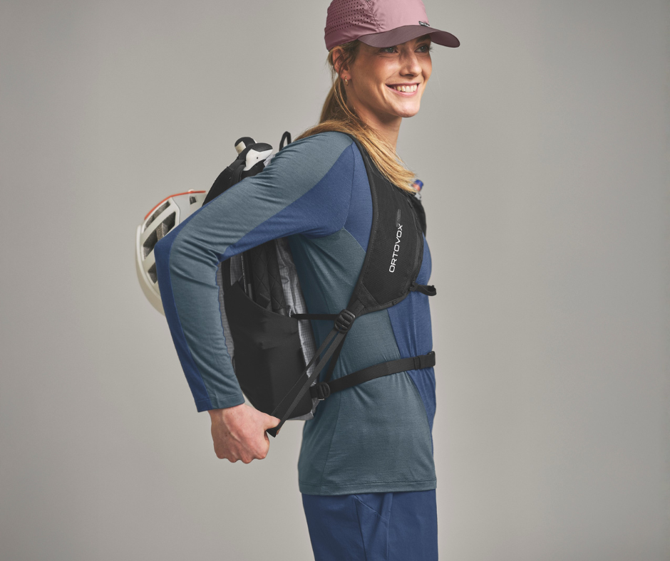 start_rucksack_mobile hydration backpack, backpack with hydration bladder, trail running, adjustable straps, helmet compatible