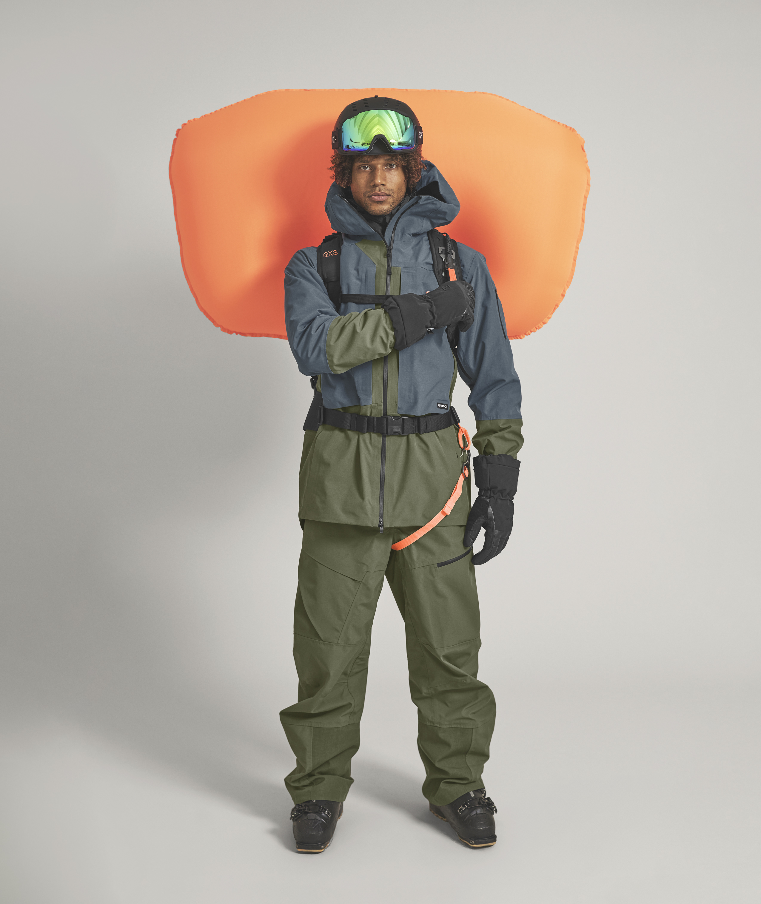 Vest, Lifejacket, Coat, Glove, Jacket, Vest, Lifejacket, Coat, Glove, Jacket