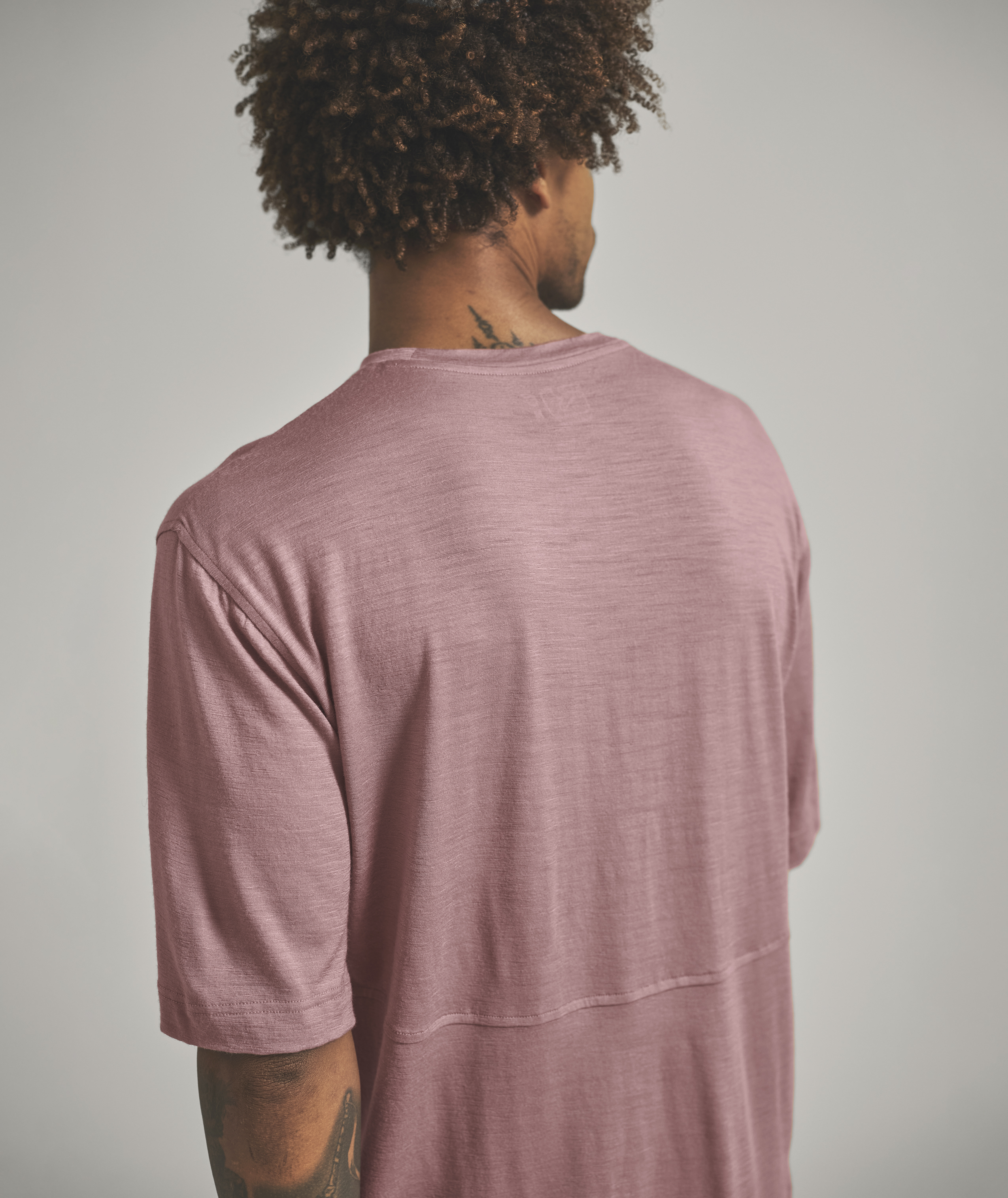 83080-185_MERINO_PATCH_TS_M-D-03.jpg 83080-185_MERINO_PATCH_TS_M-D-03.jpg