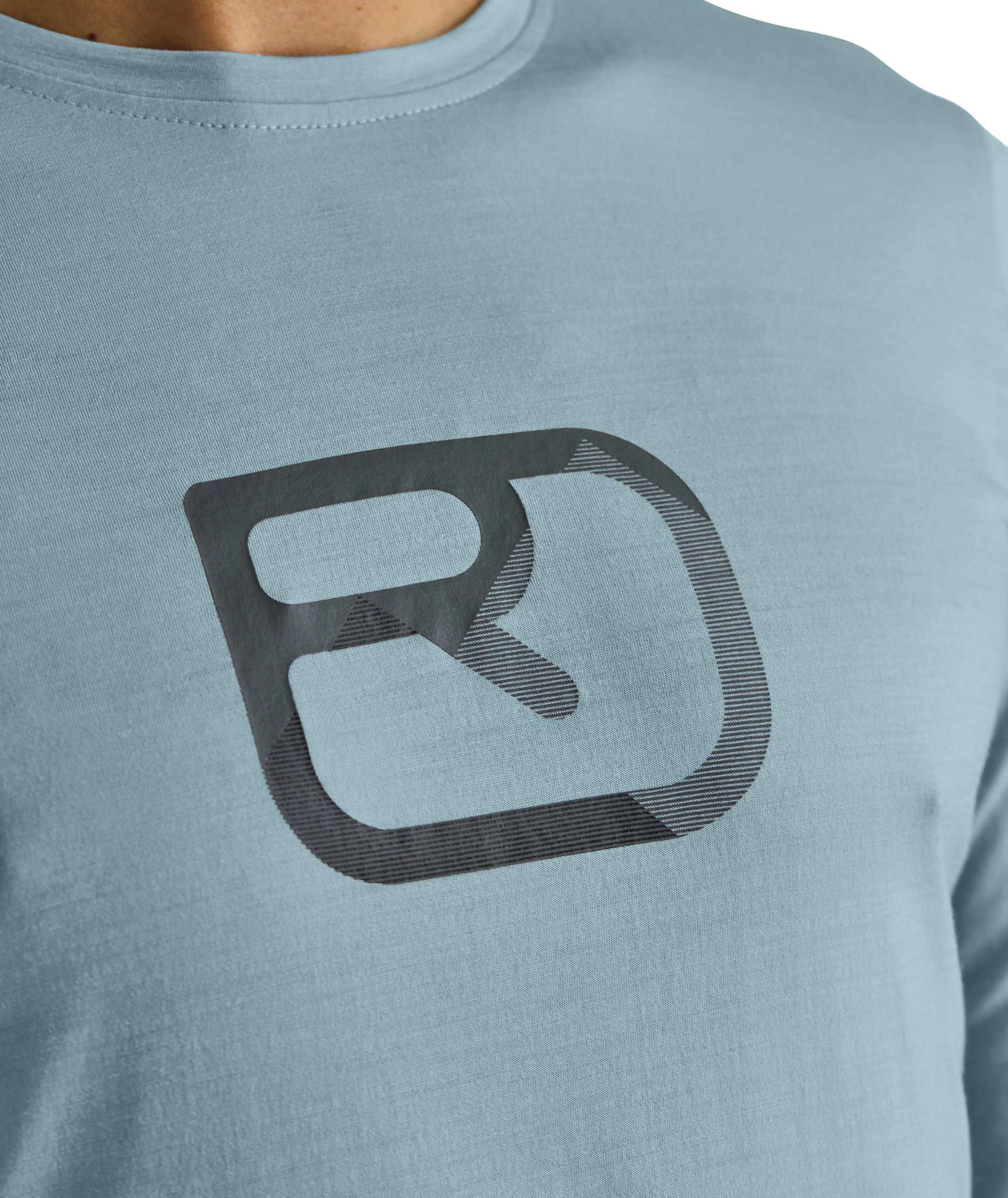 84080-150_COOL_MTN_SILHOUETTE_LS_M-D-01.jpg 84080-150_COOL_MTN_SILHOUETTE_LS_M-D-01.jpg