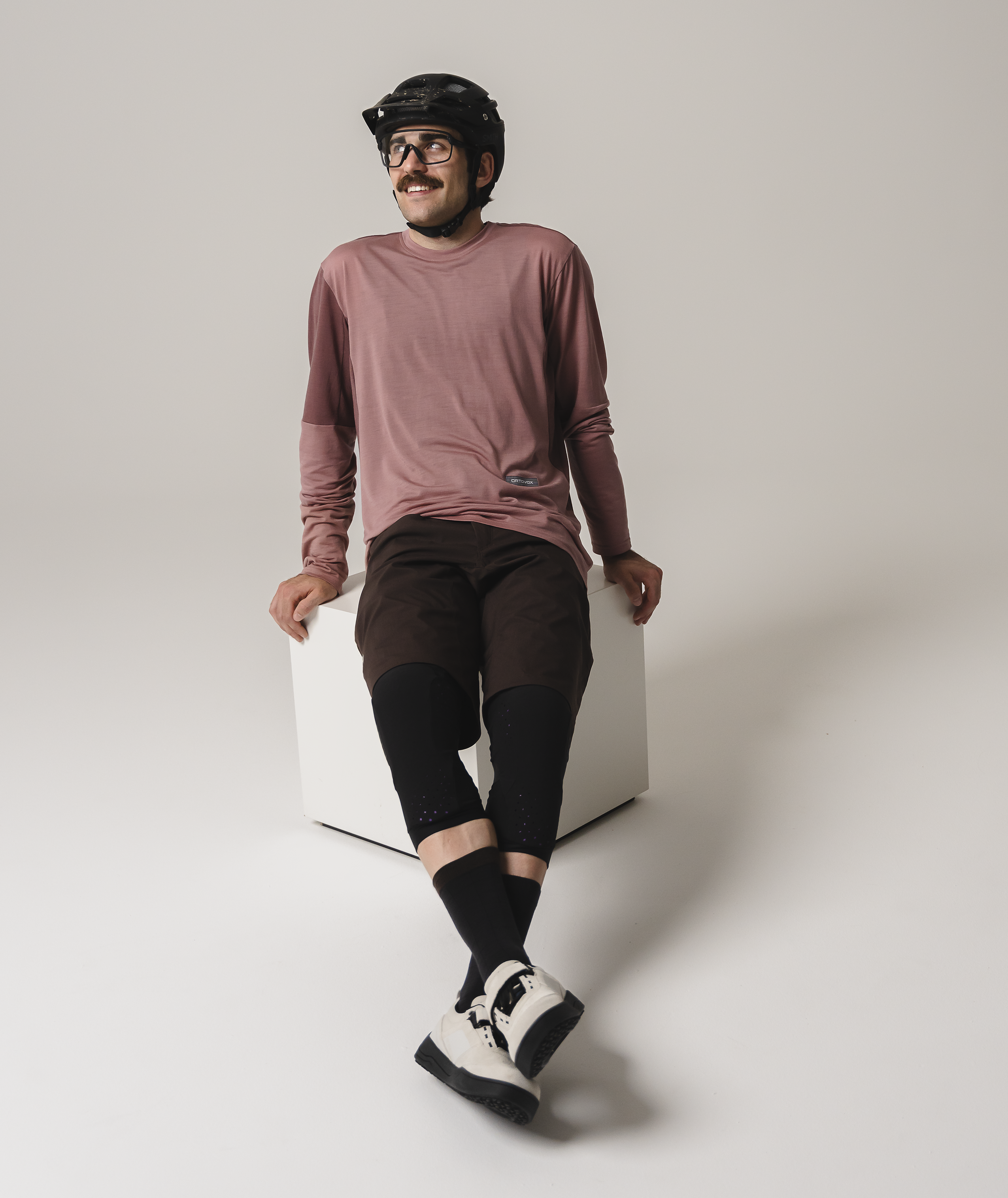 55171-MTB_MID_LIGHT_SOCK_M-D-01.png 55171-MTB_MID_LIGHT_SOCK_M-D-01.png