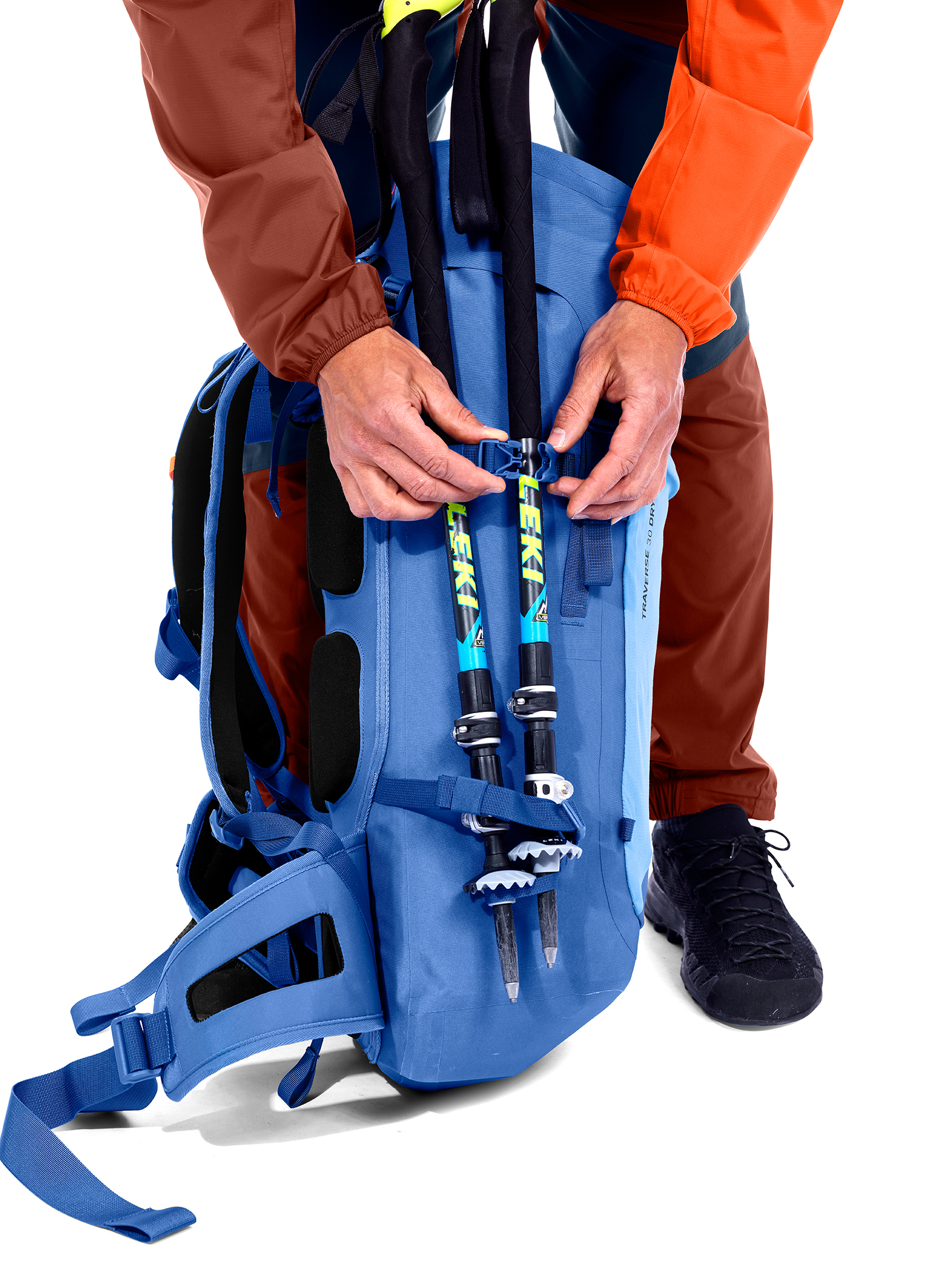 47300-TRAVERSE_30_DRY-D-01.jpg 47300-TRAVERSE_30_DRY-D-01.jpg