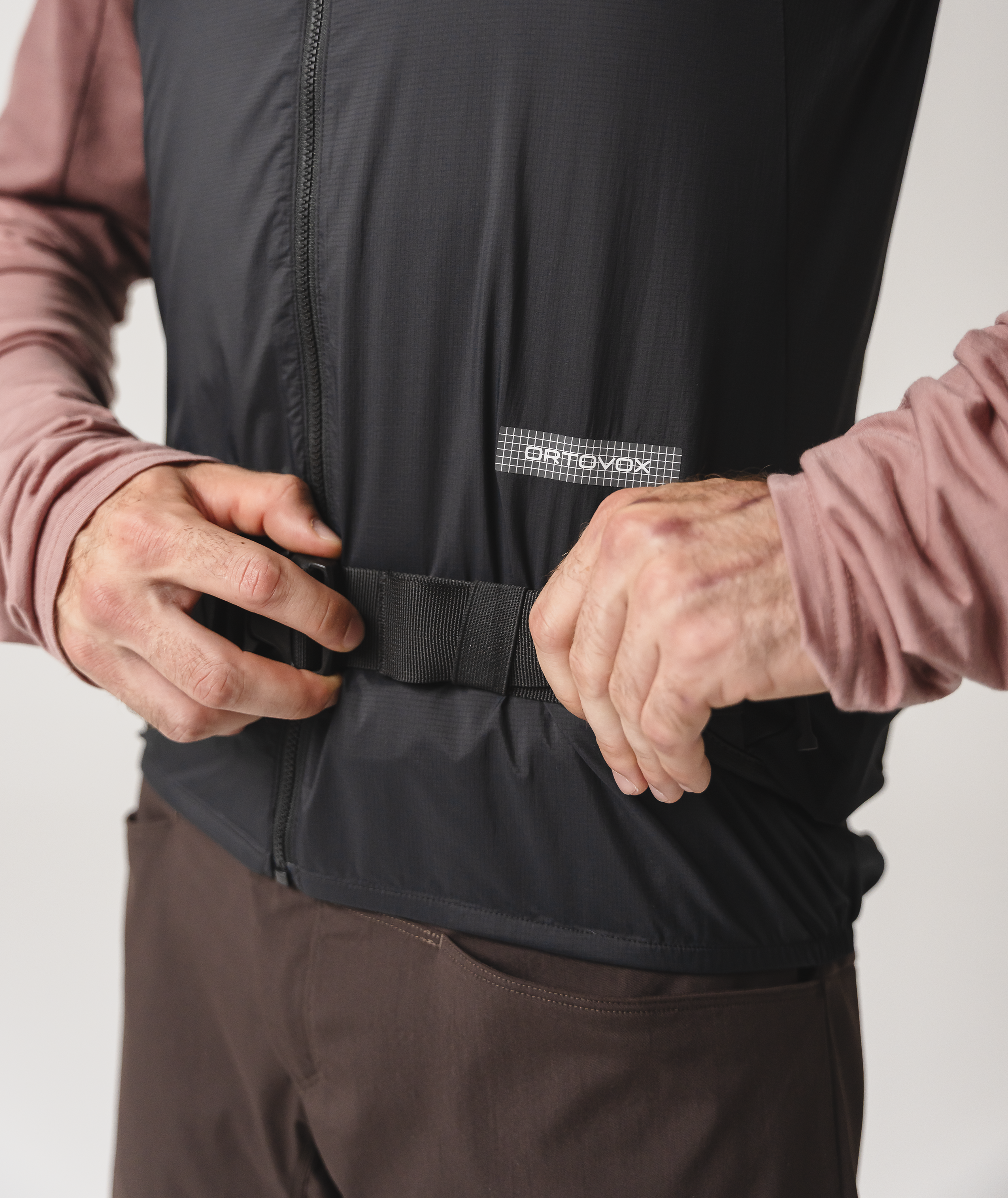 47501-SEQUENCE_HIP_POUCH-D-06.png 47501-SEQUENCE_HIP_POUCH-D-06.png