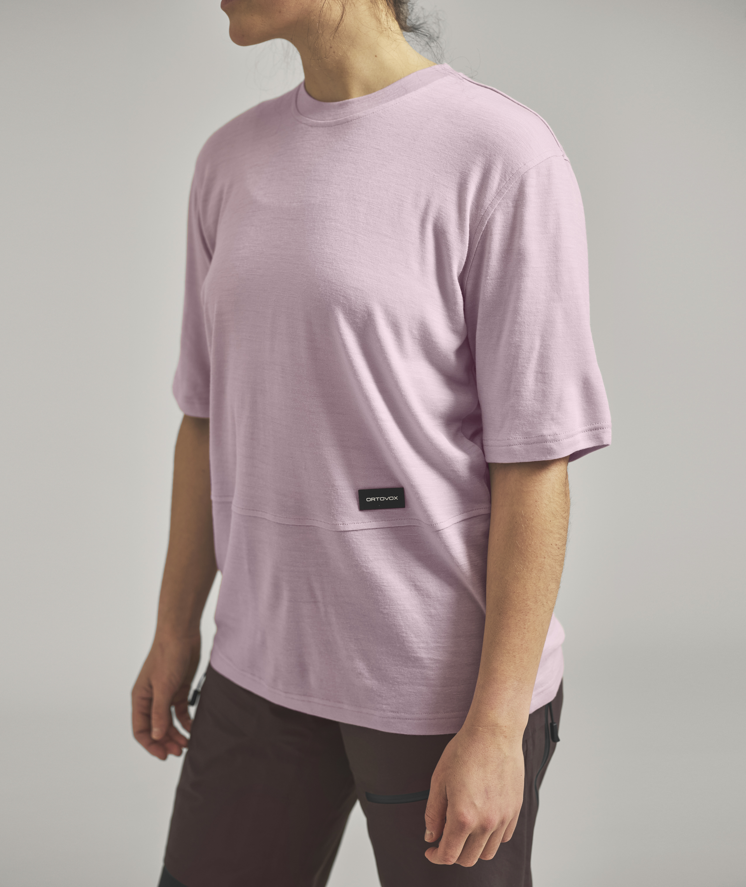 T-Shirt, Adult, Male, Man, Person, T-Shirt, Adult, Male, Man, Person