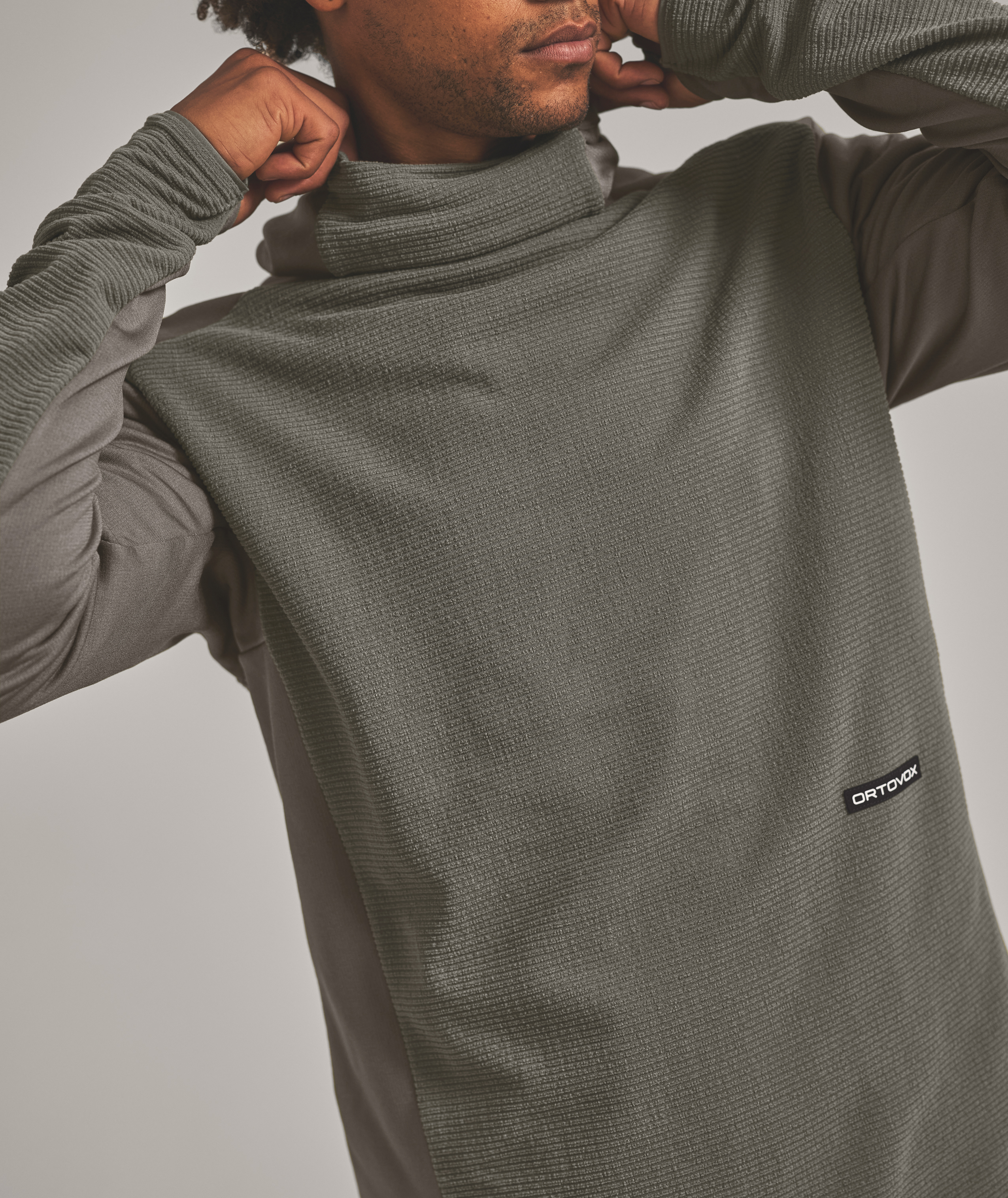 87260-FLEECE_CORD_HOODIE_M-D-02.jpg 87260-FLEECE_CORD_HOODIE_M-D-02.jpg