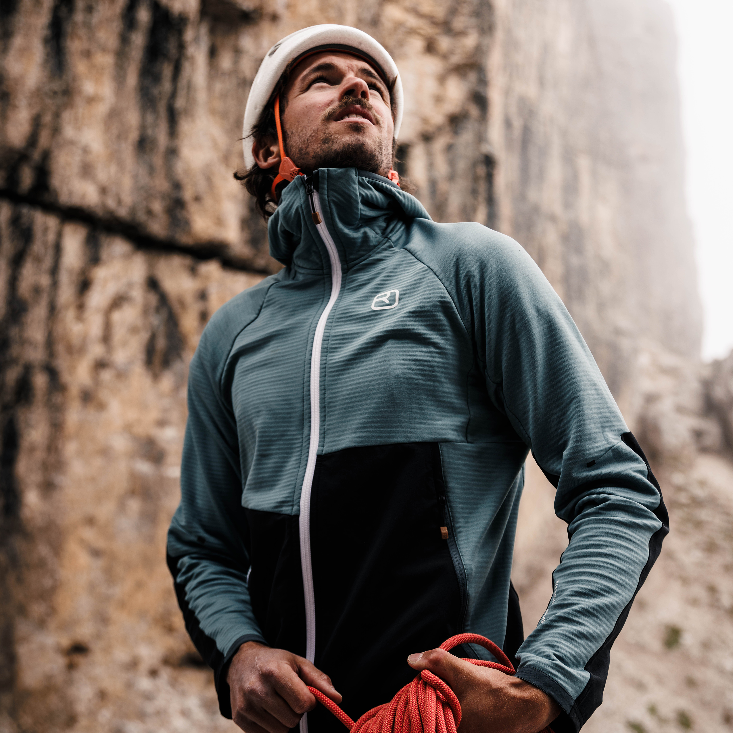 87312-FLEECE_RIB_HOODY_M-D-11.png 87312-FLEECE_RIB_HOODY_M-D-11.png