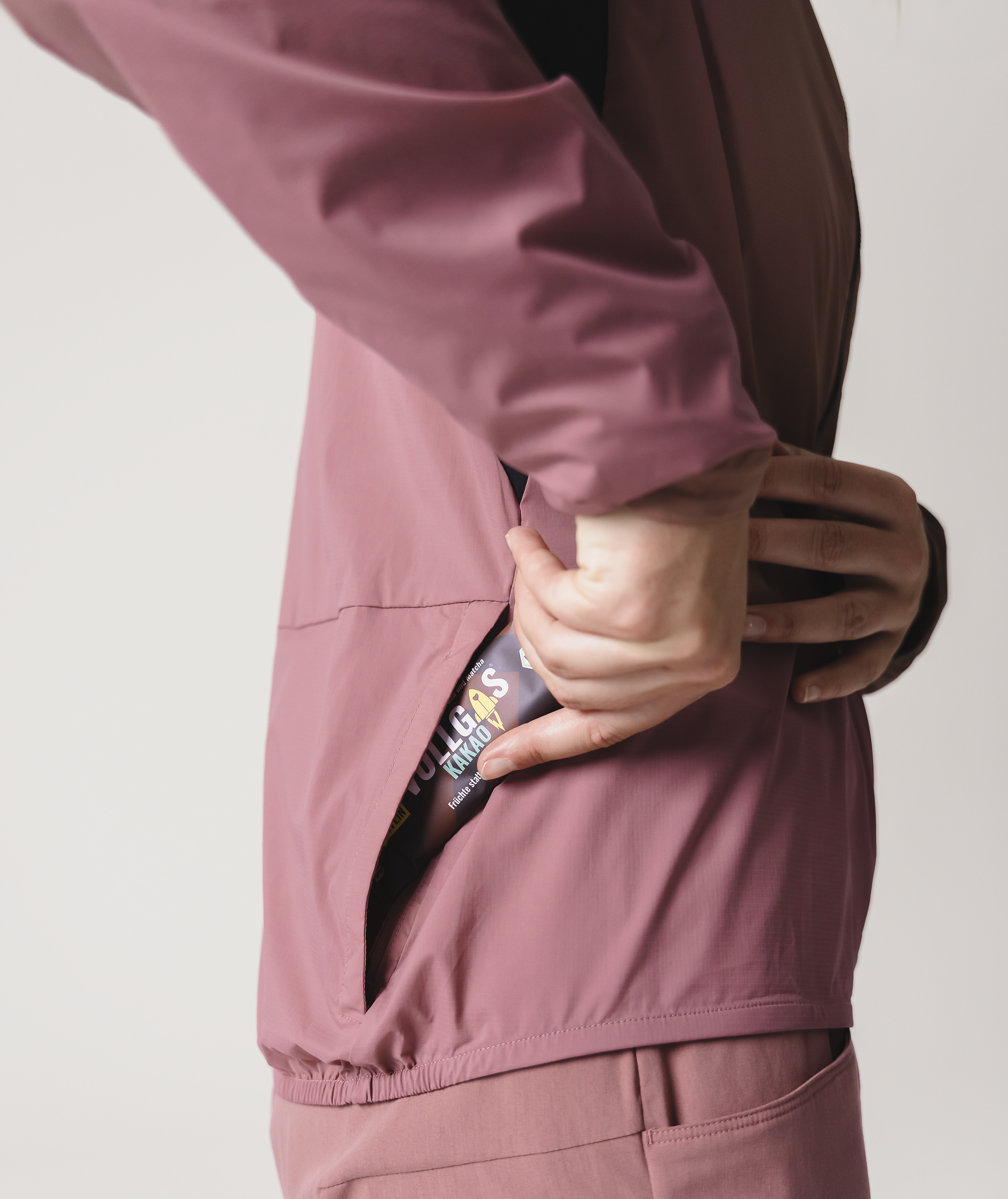 60306-SEQUENCE_WIND_JACKET_W-D-05.png 60306-SEQUENCE_WIND_JACKET_W-D-05.png