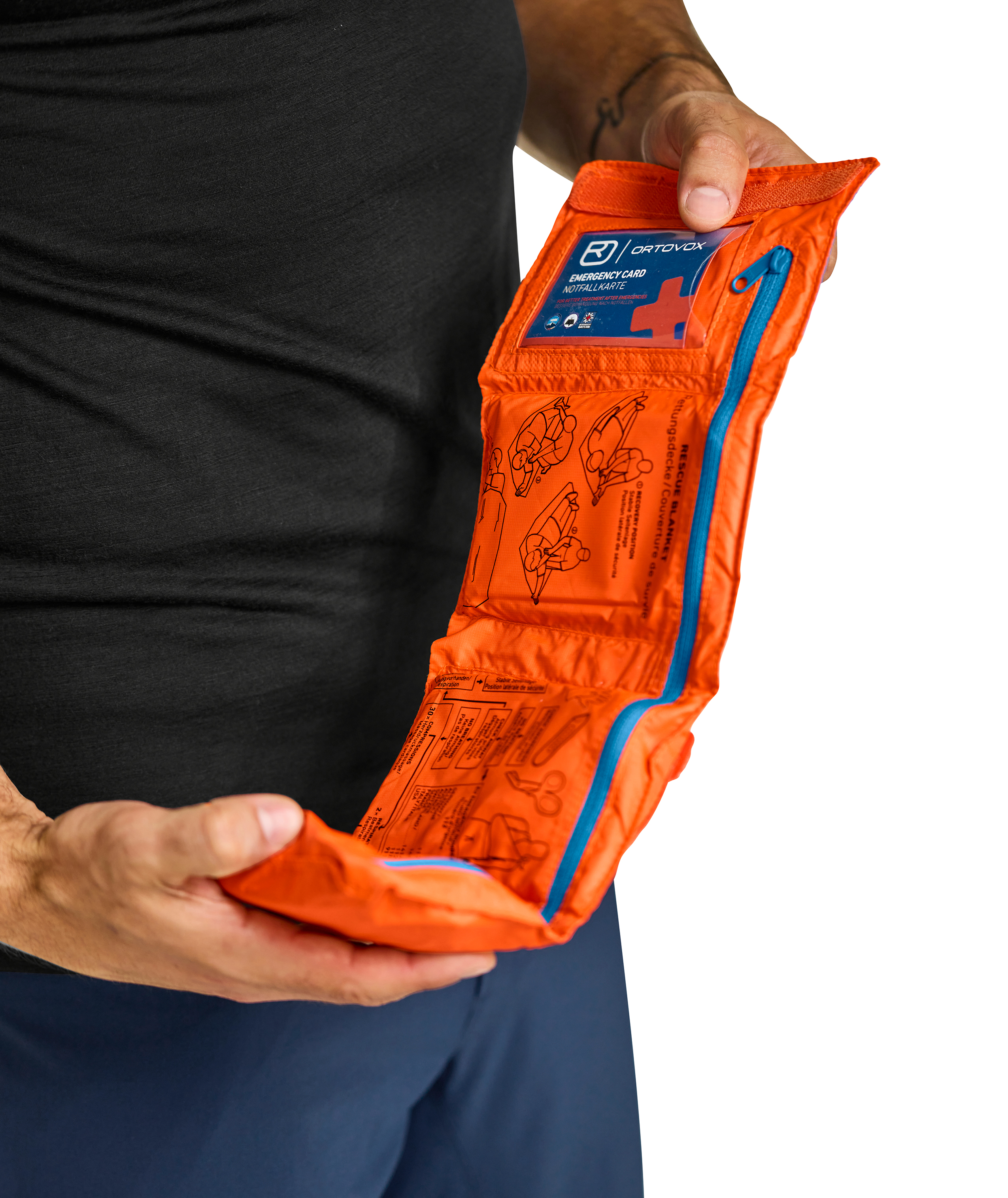 23301-21201-FIRST_AID_ROLL_DOC_shocking_orange-D-02.jpg 23301-21201-FIRST_AID_ROLL_DOC_shocking_orange-D-02.jpg