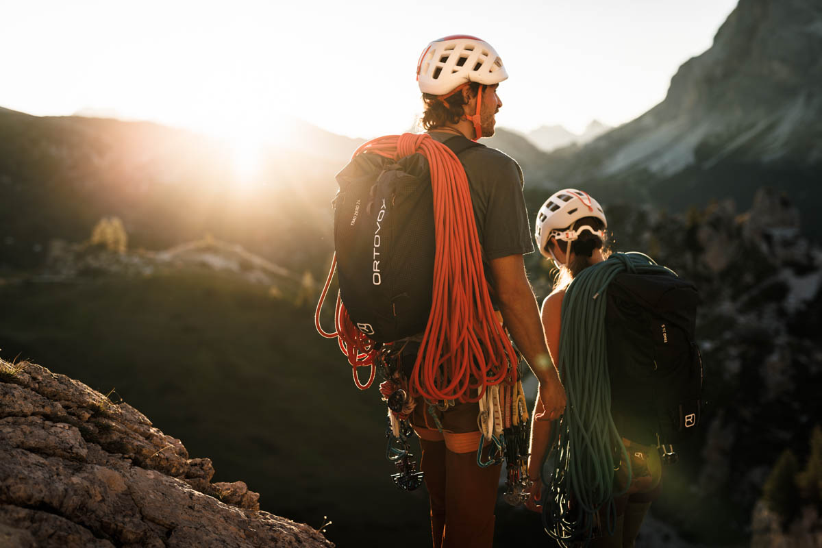 _DB_8243_CLIMBING_S24_Chinque Torri_MaxDraeger_MidRes Helmet, Adult, Female, Person, Woman