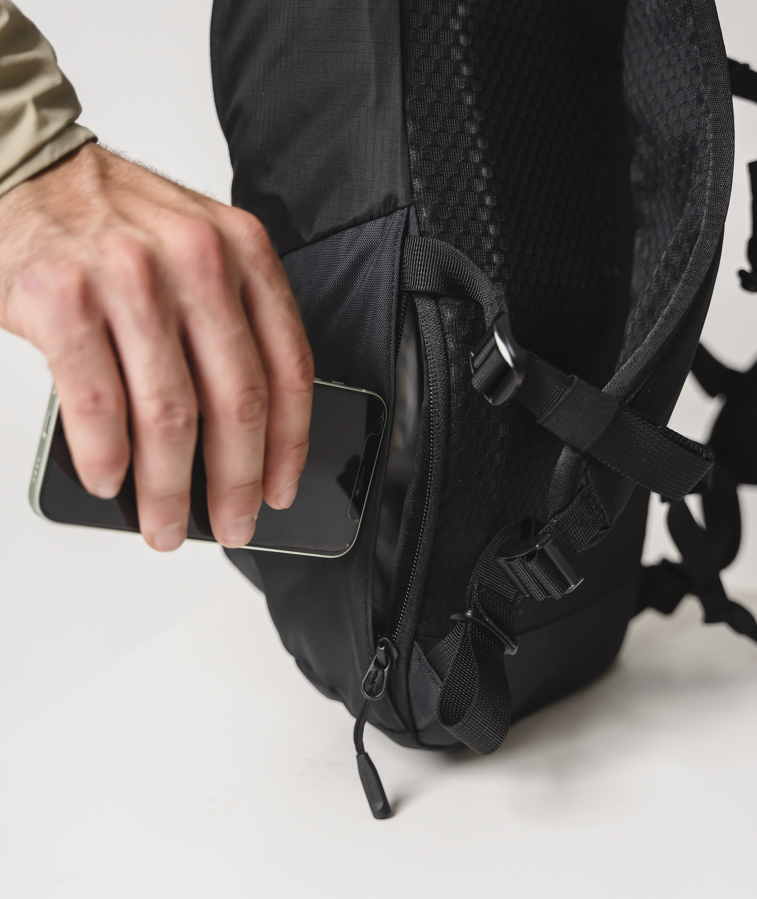 48571-SEQUENCE_DAYPACK_15-D-07.png 48571-SEQUENCE_DAYPACK_15-D-07.png