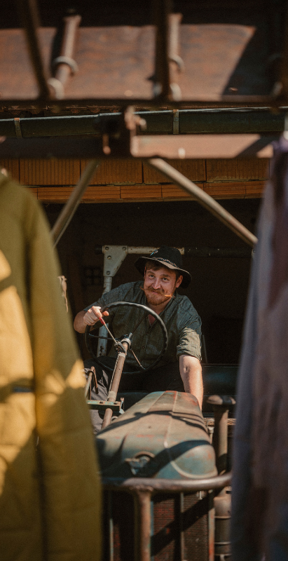 metawool_traktor Hat, Person, Portrait, Adult, Man