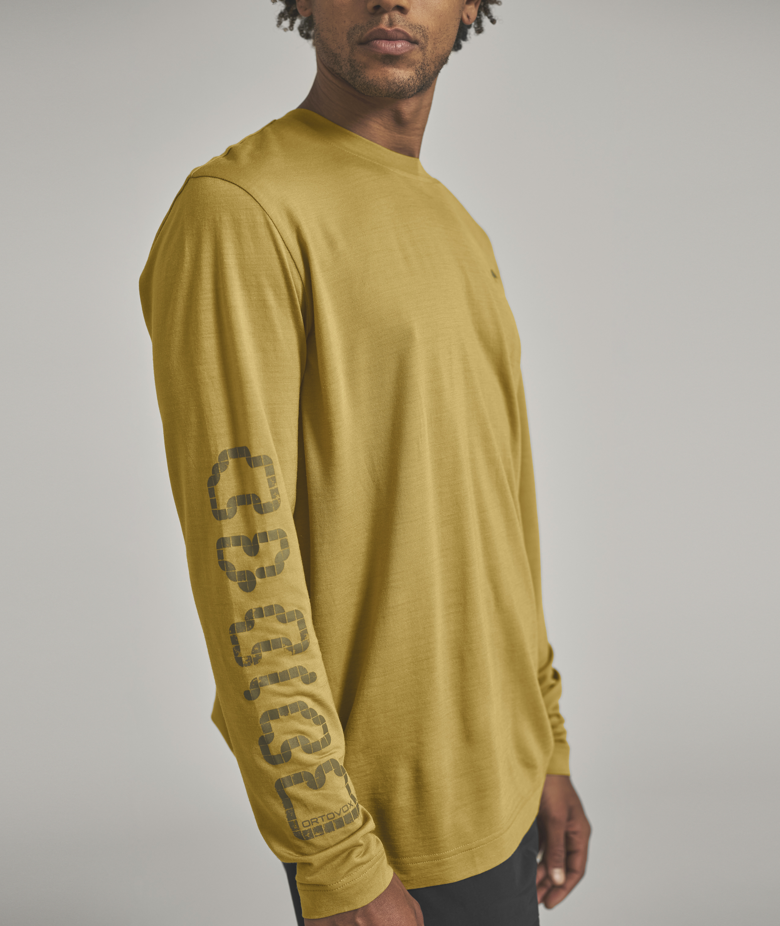 Long Sleeve, Sleeve, Adult, Man, Person, Long Sleeve, Sleeve, Adult, Man, Person