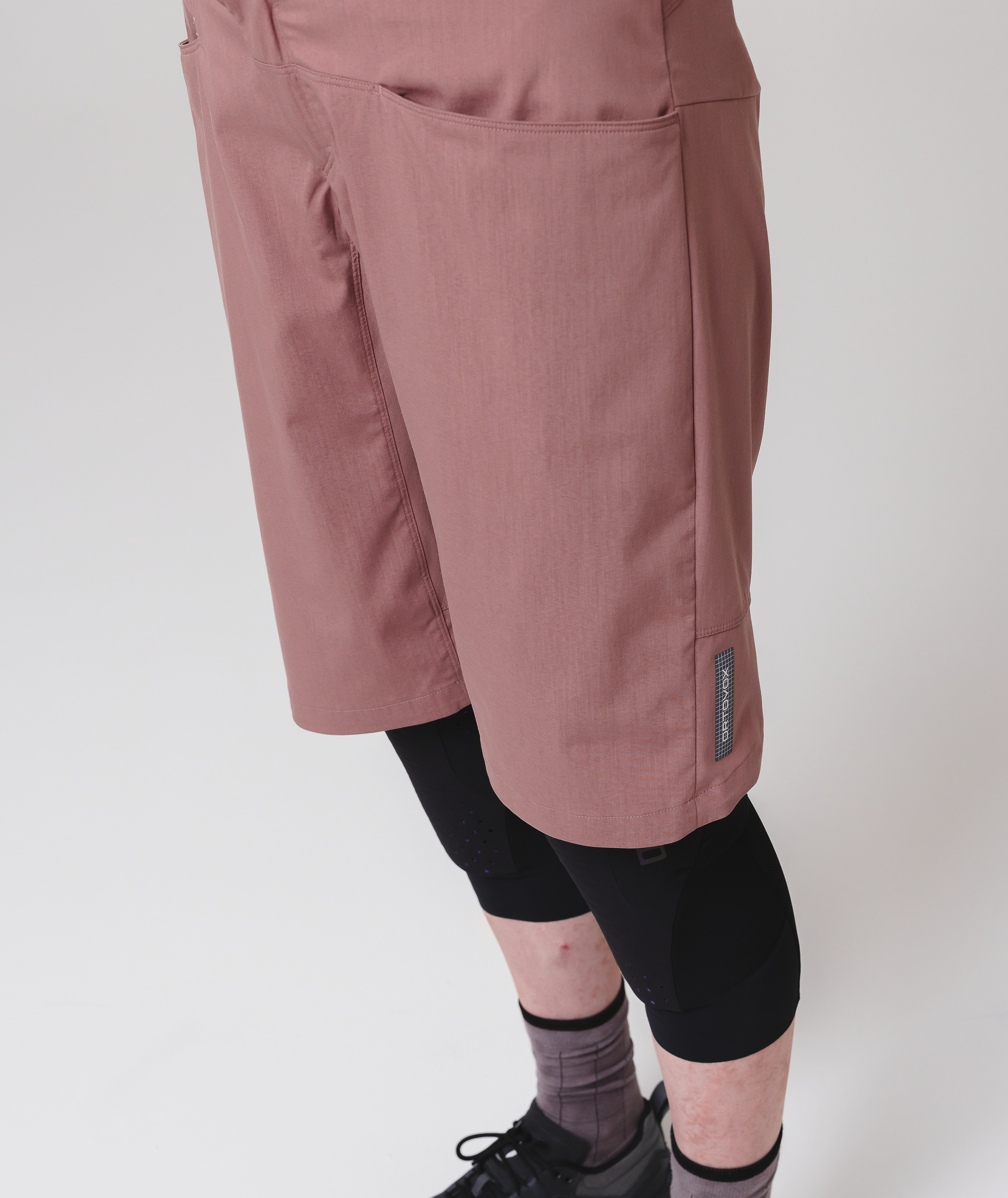 58530-SEQUENCE_FREE_SHORTS_W-D-06.png 58530-SEQUENCE_FREE_SHORTS_W-D-06.png