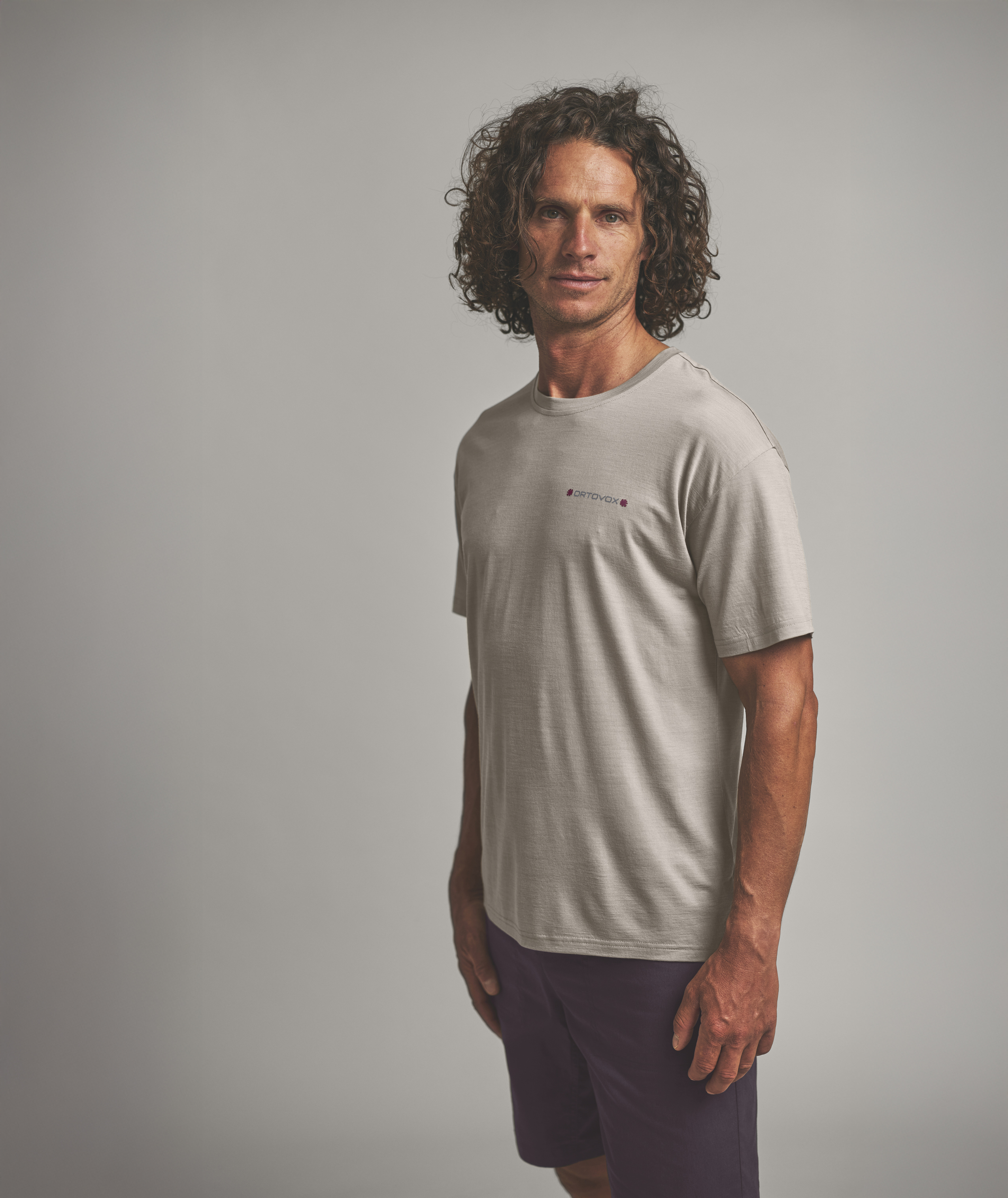 88920-150_COOL_CLIMBING_VIBES_TS_M-D-04.jpg 88920-150_COOL_CLIMBING_VIBES_TS_M-D-04.jpg