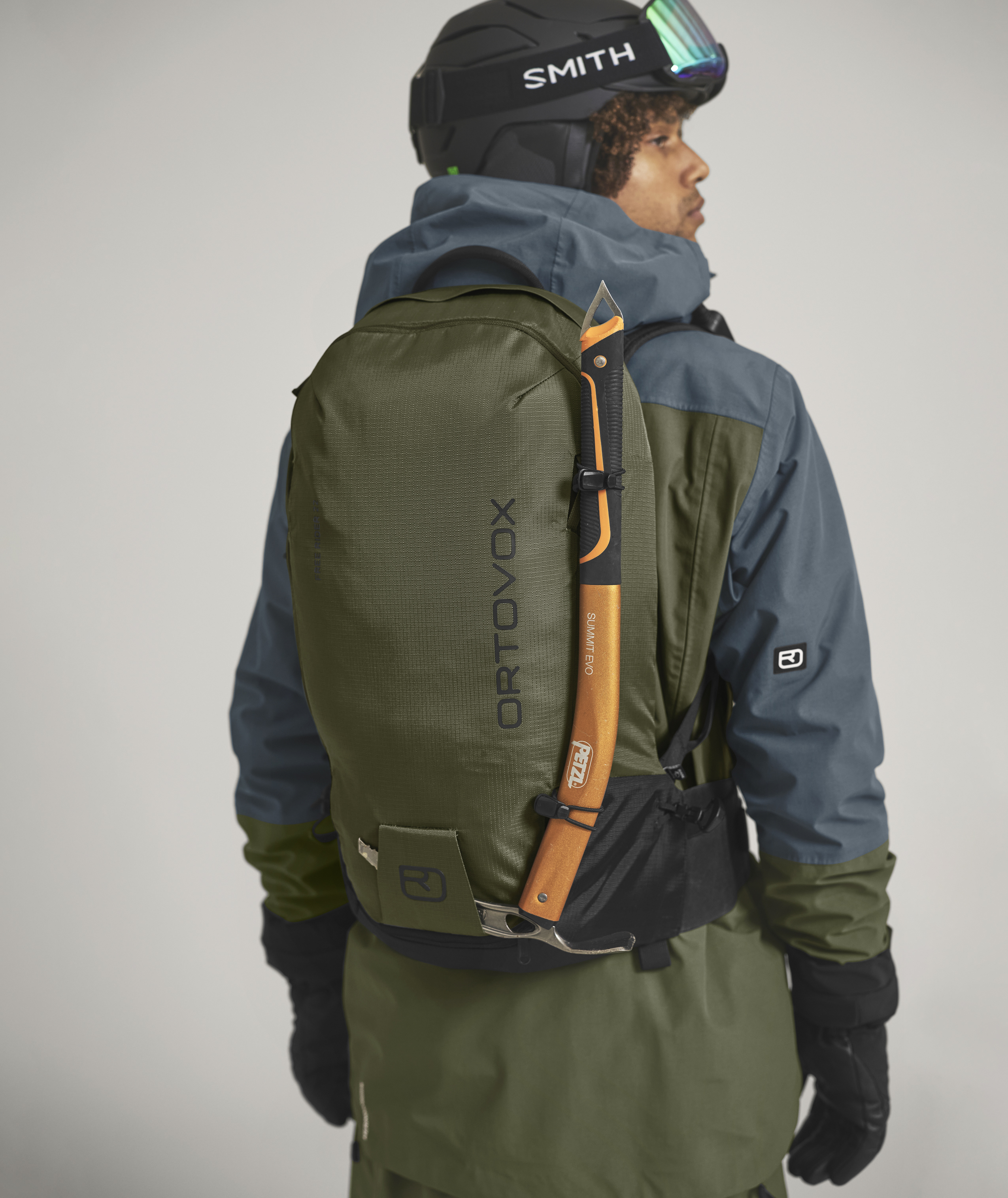 Bag, Coat, Glove, Backpack, Helmet, Bag, Coat, Glove, Backpack, Helmet