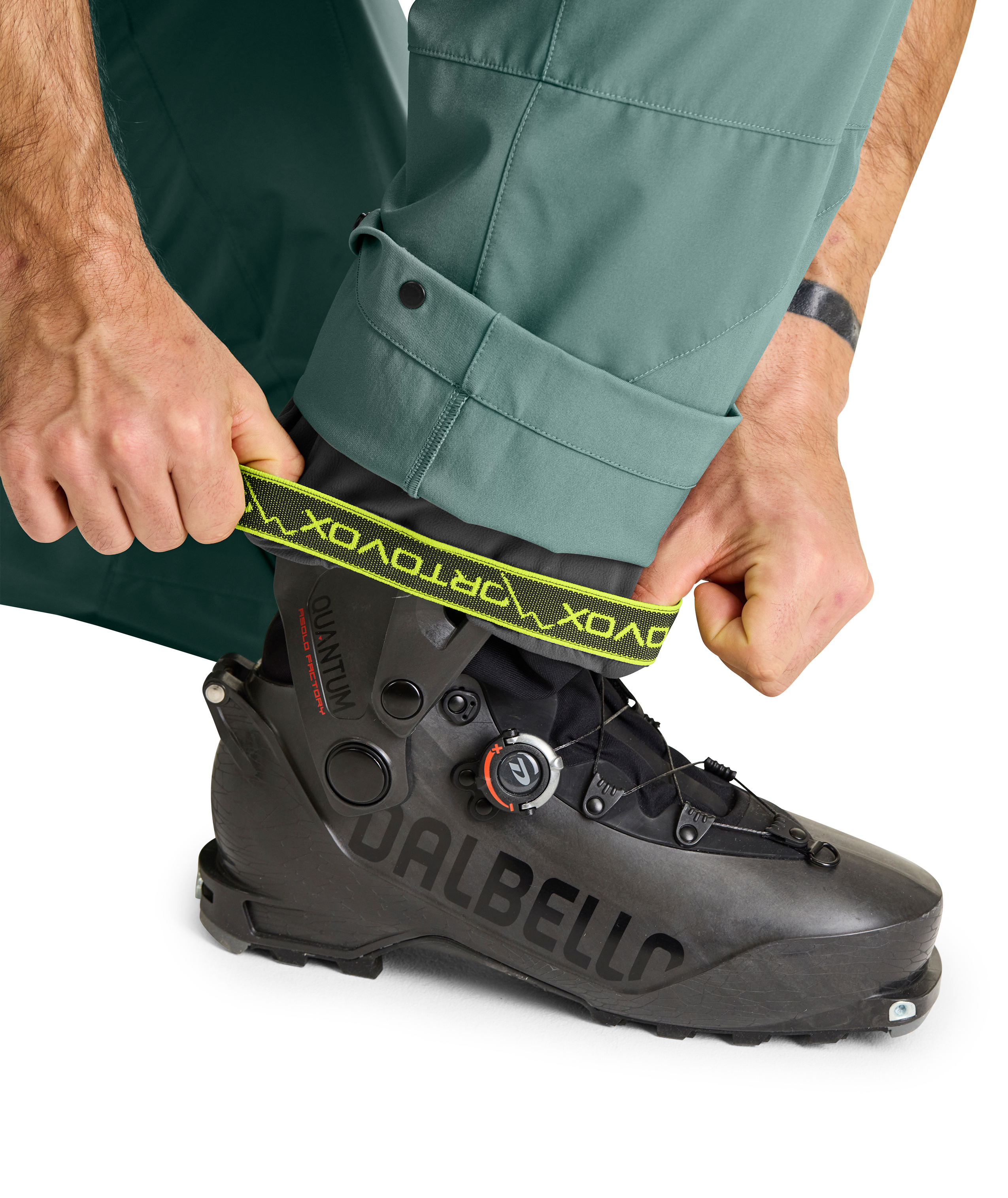 70881-MESOLA_PANTS-D-04.jpg 70881-MESOLA_PANTS-D-04.jpg