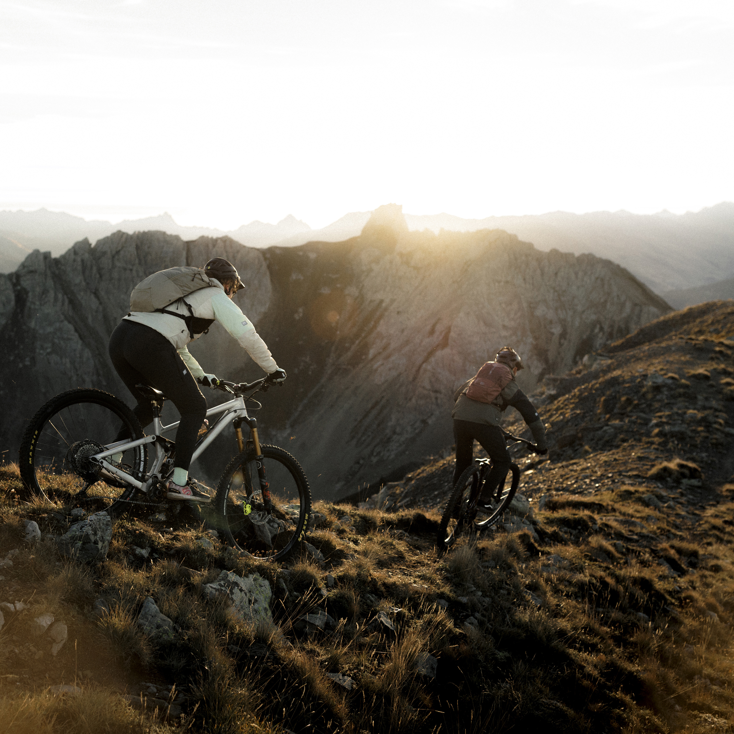 60306-SEQUENCE_WIND_JACKET_W-D-13.png 60306-SEQUENCE_WIND_JACKET_W-D-13.png