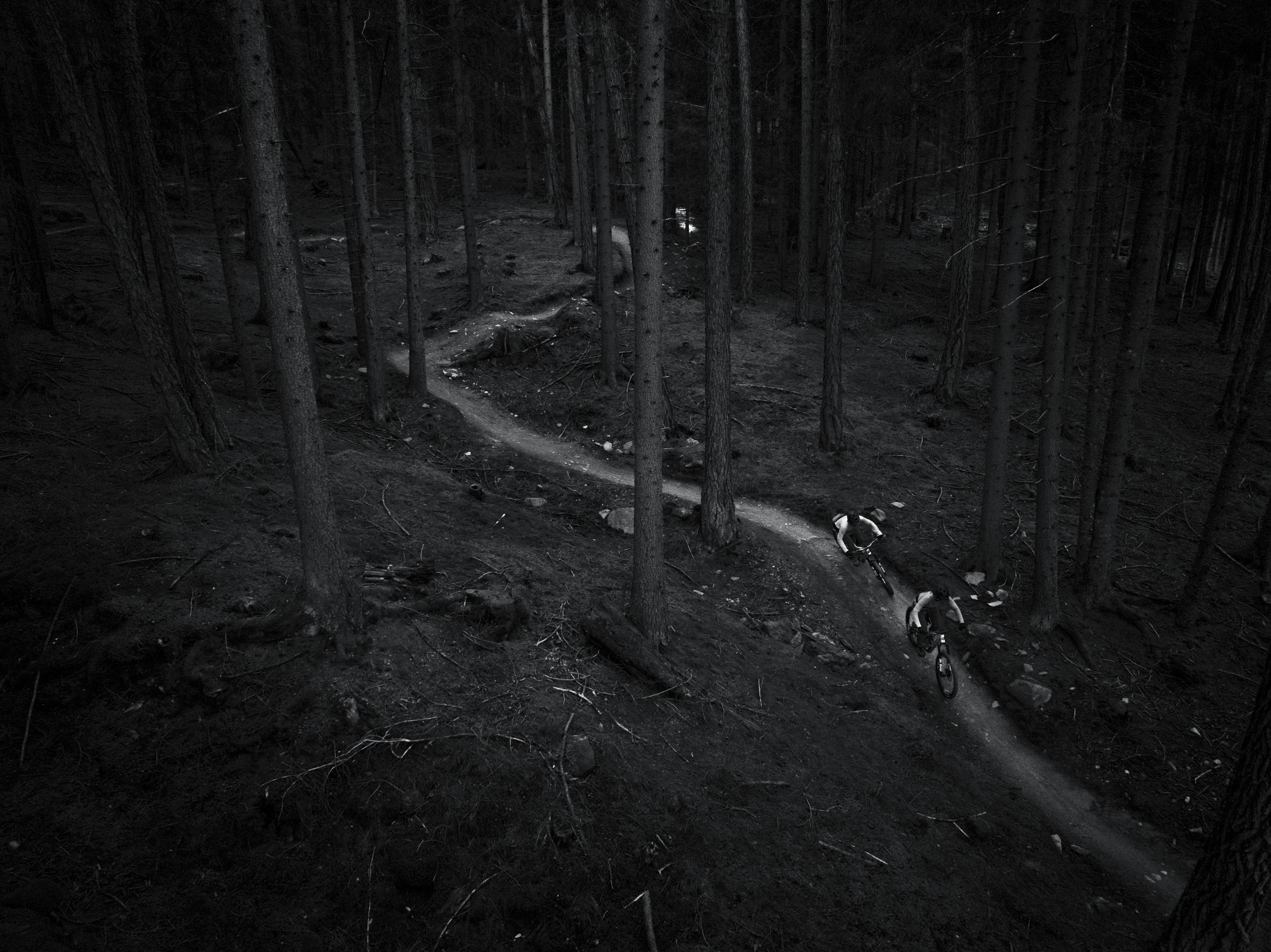 DJI_0167_BIKE_SS26_Vinschgau_MaxDraeger_MedRes DJI_0167_BIKE_SS26_Vinschgau_MaxDraeger_MedRes