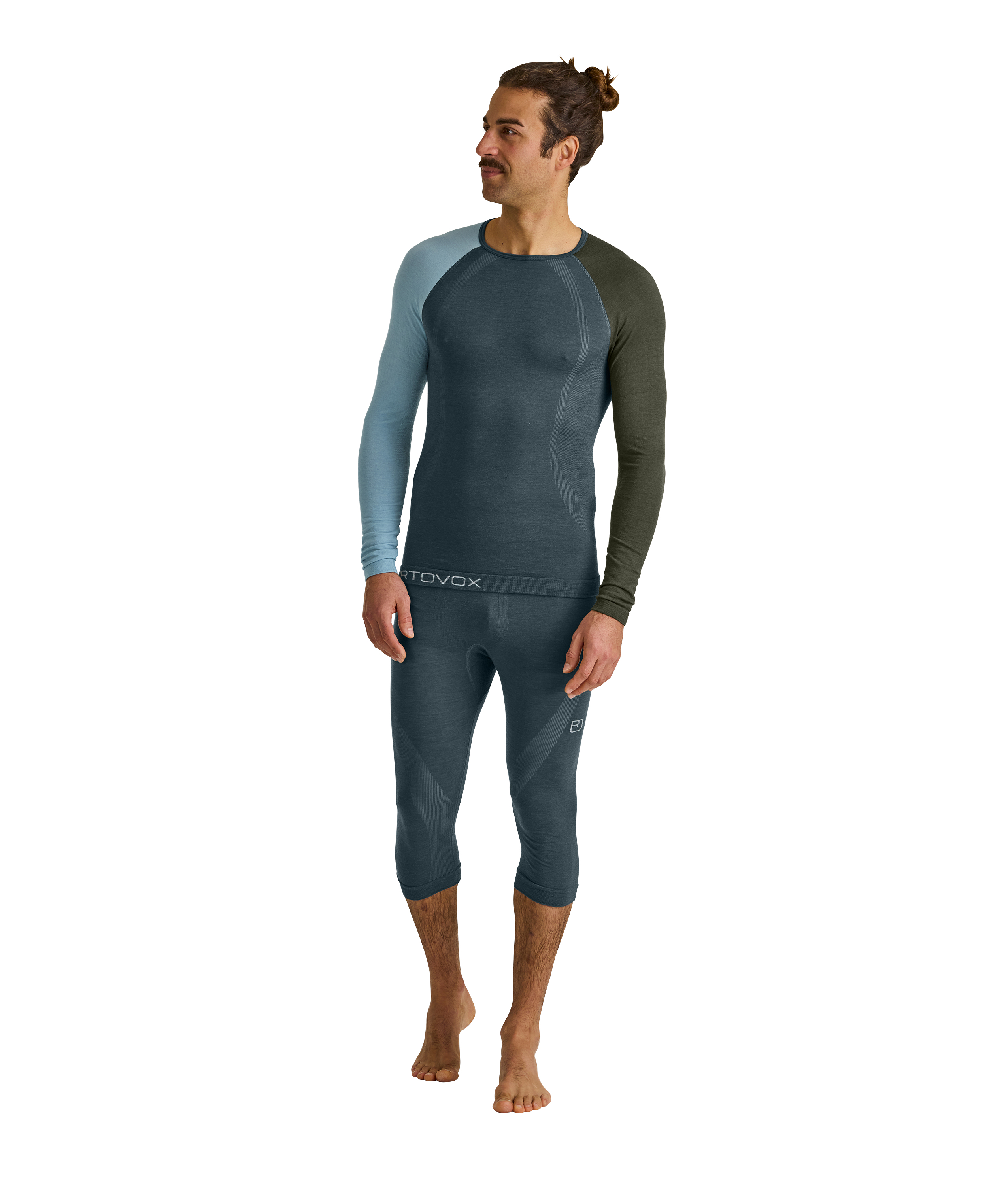 85541-120_COMP_LIGHT_LONG_SLEEVE_M-M-01.jpg 85541-120_COMP_LIGHT_LONG_SLEEVE_M-M-01.jpg