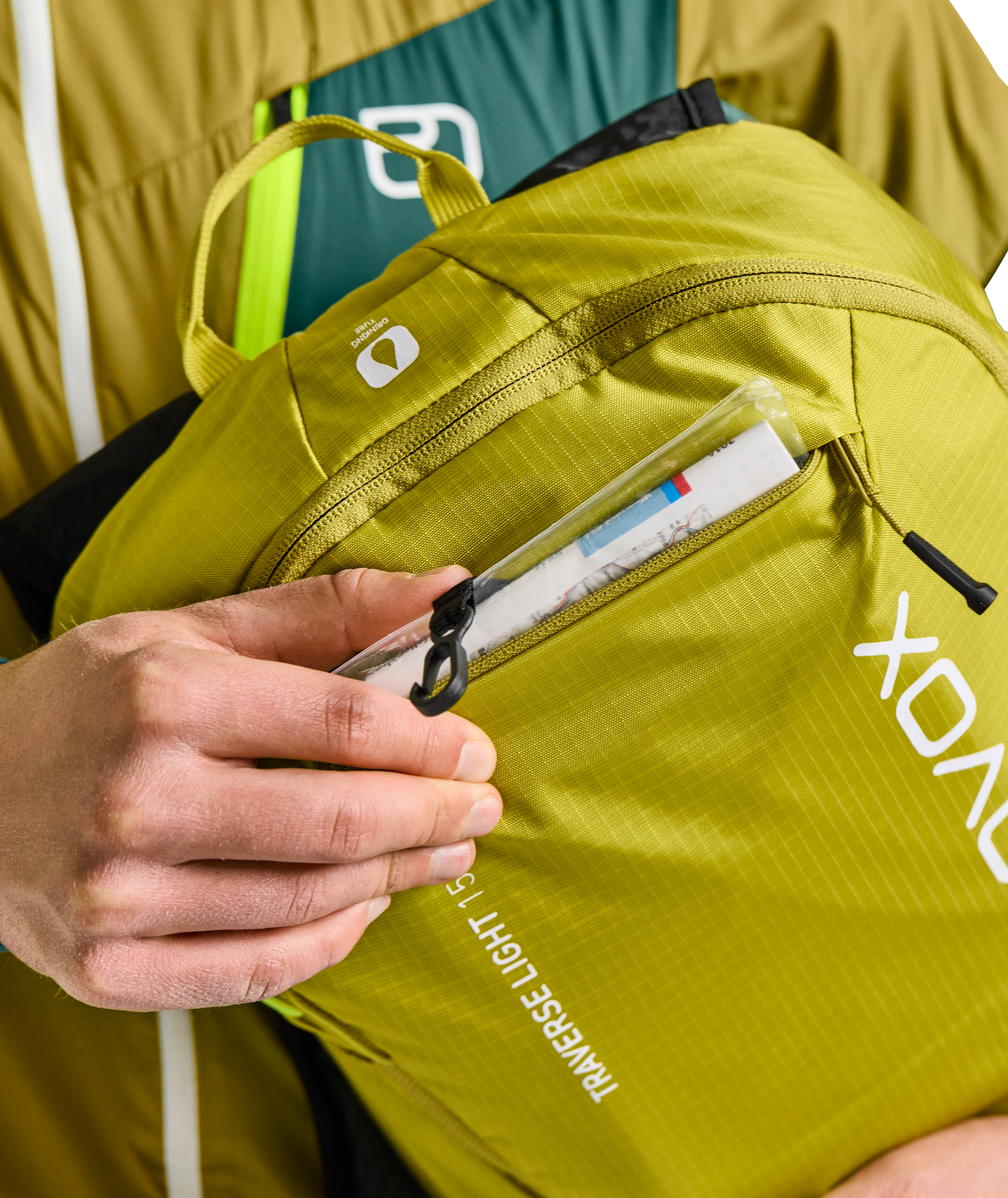 48551-60601-TRAVERSE_LIGHT_15_dirty_daisy-D-03.png 48551-60601-TRAVERSE_LIGHT_15_dirty_daisy-D-03.png