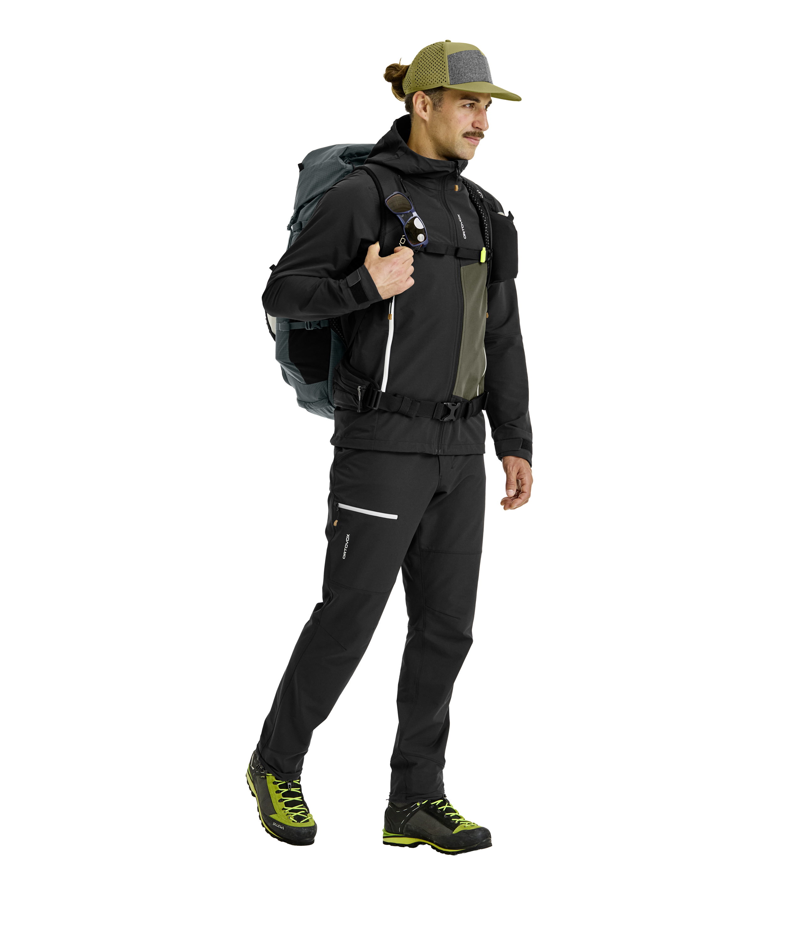 48565-TRAVERSE_40-M-01.jpg 48565-TRAVERSE_40-M-01.jpg