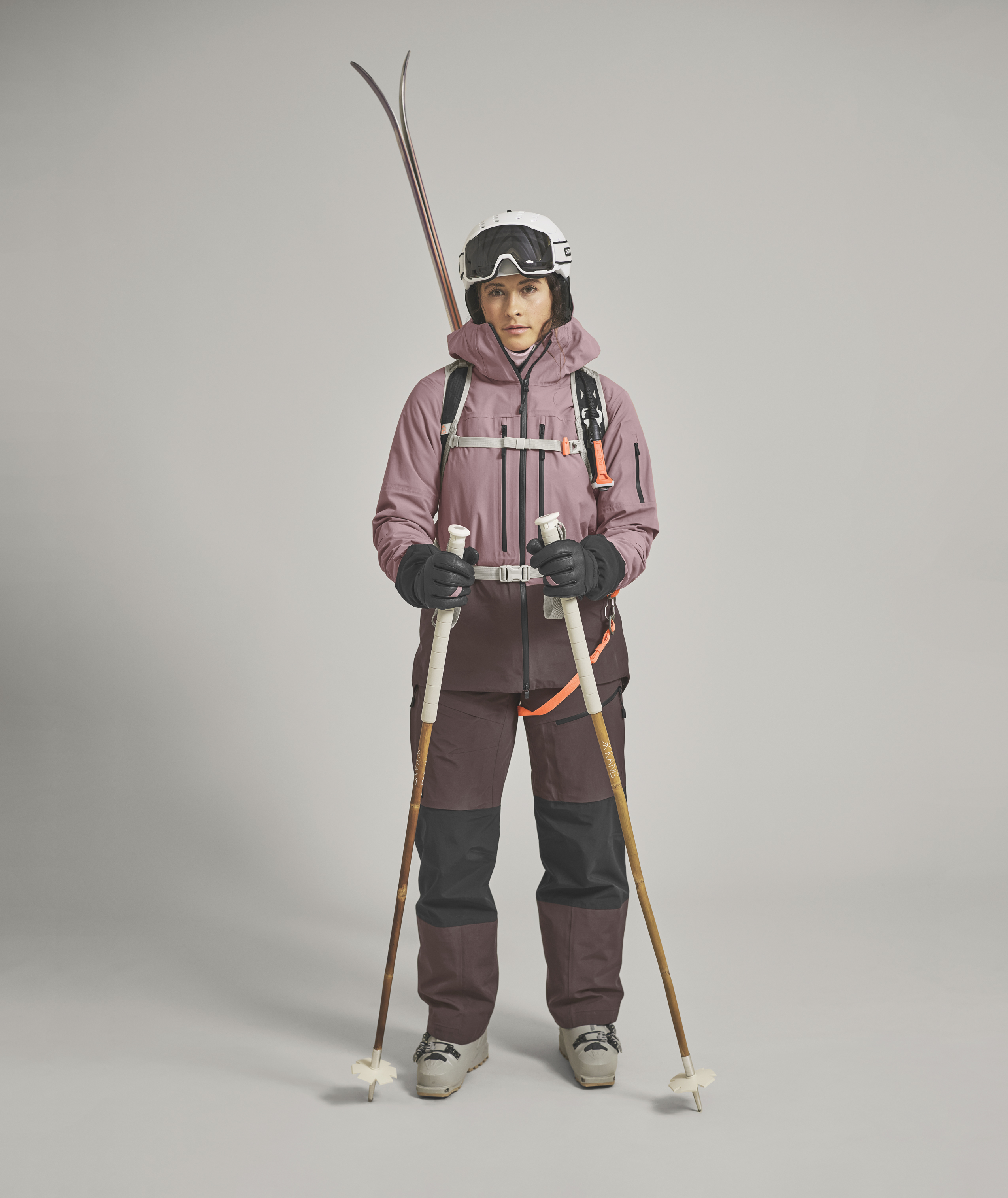 Glove, Helmet, Person, Shoe, Coat, Glove, Helmet, Person, Shoe, Coat