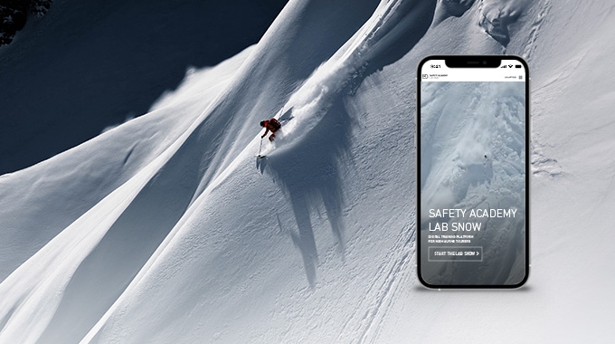 250828_LP_SportartenPlus_Freeride_Lab_Snow_desktop_680x380_KRS Phone, Person, Outdoors, Mobile Phone, Nature, Phone, Person, Mobile Phone, Outdoors, Piste