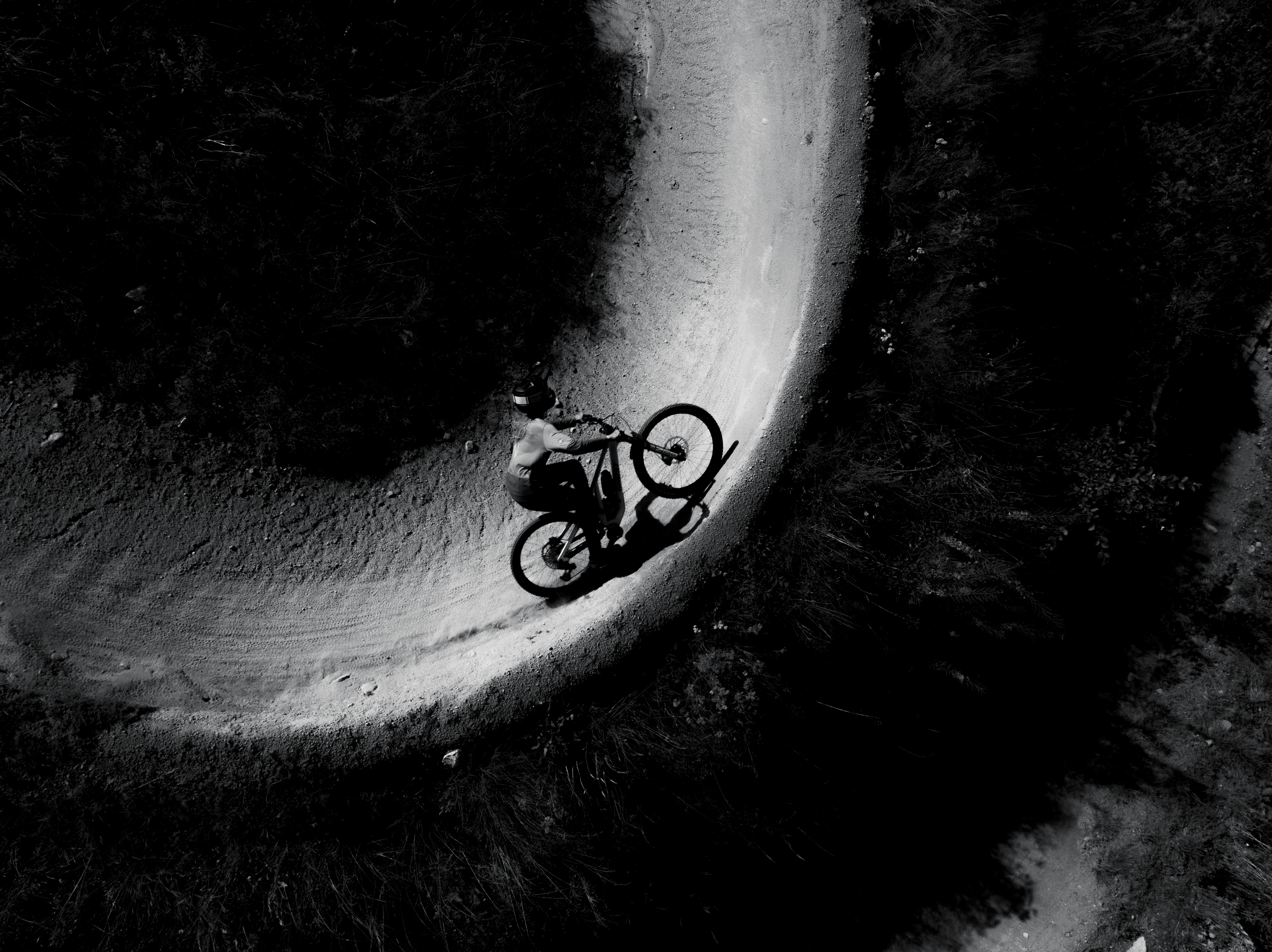 DJI_0499_BIKE_SS26_MaxDraeger_MedRes_SW