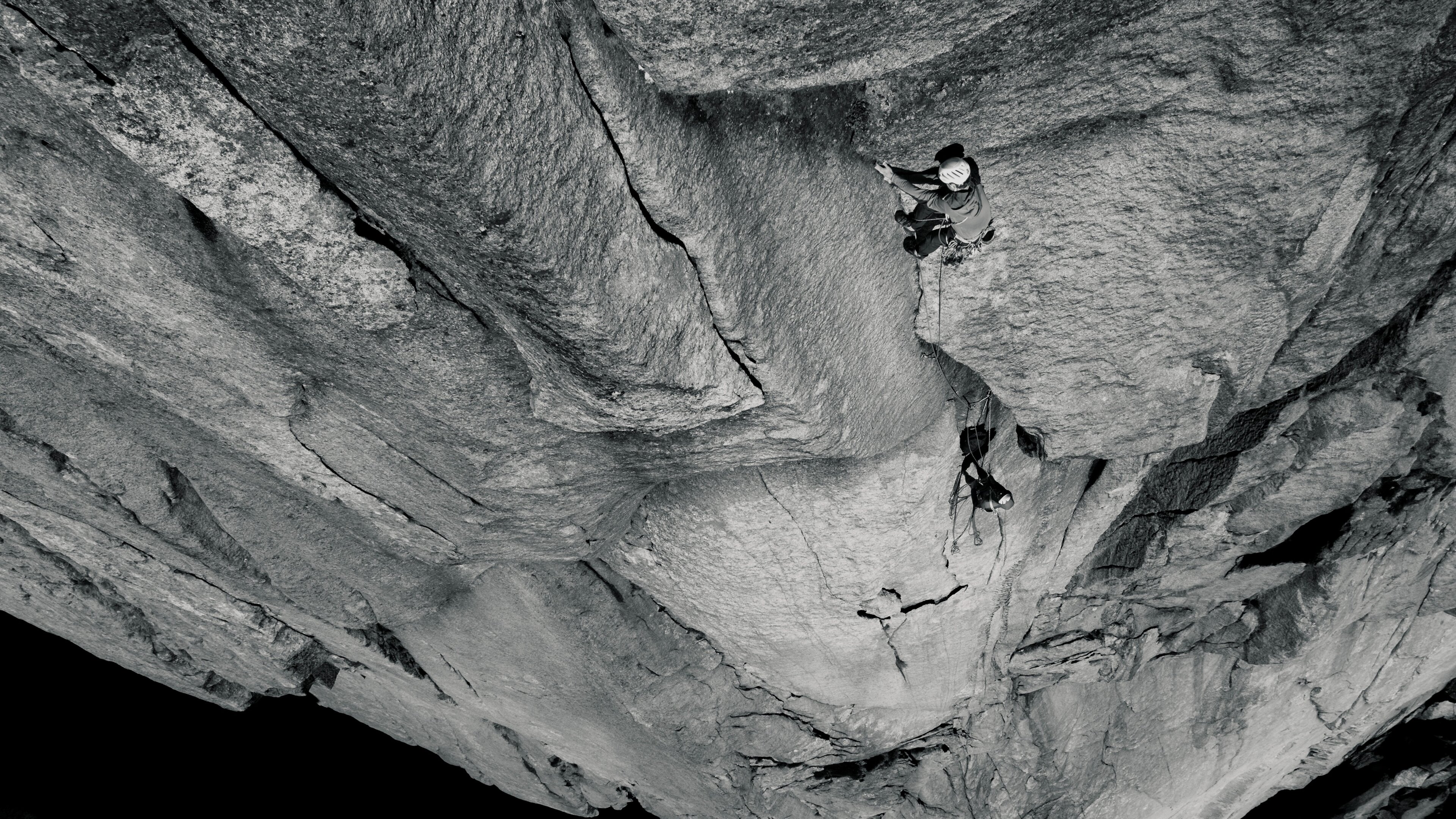 DJI_0753_Athlete-Climbing_Nacho und Mo Salbit_SS25_MaxDraeger_fullres-2@2x Outdoors, Person, Climbing, Sport, Rock Climbing